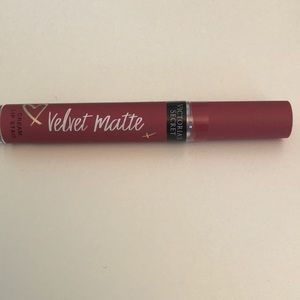 Victoria’s Secret lip stain